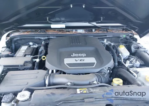 2017 Jeep Wrangler Unlimited Sport 4X4 from USA, damaged, VIN 1C4BJWDG8HL627216